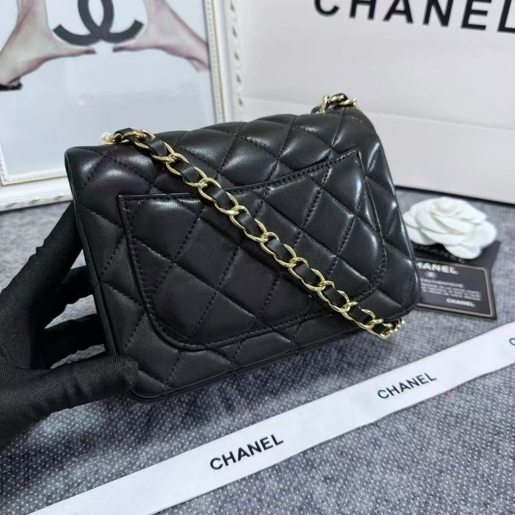 Chanel Mini Flap Bag Black — view 3