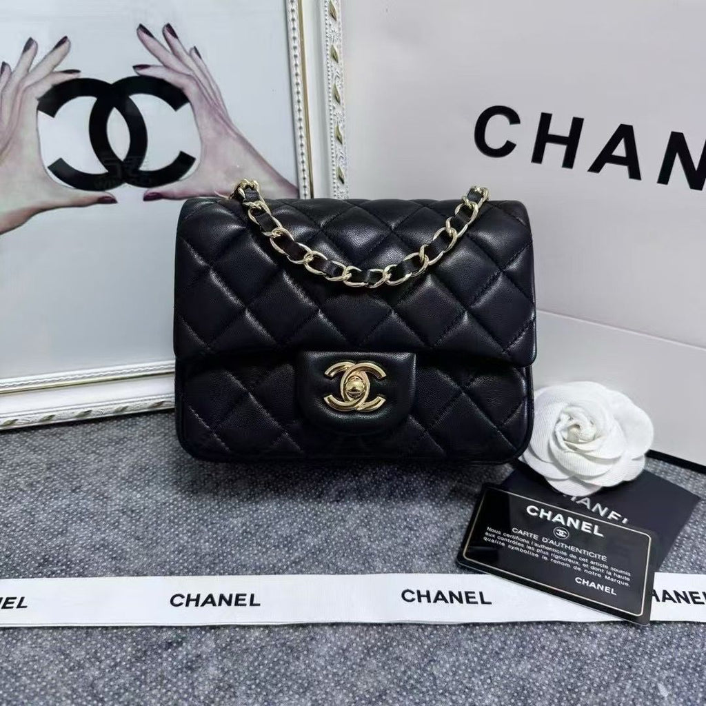 Chanel Mini Flap Bag Black — view 1