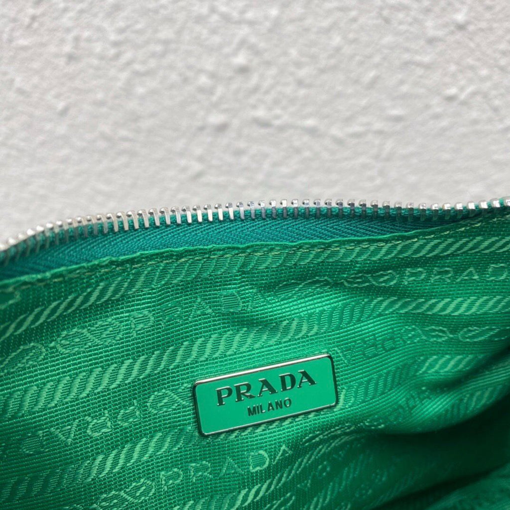Prada Re-Edition 2005 Nylon Bag Mint Green — view 5