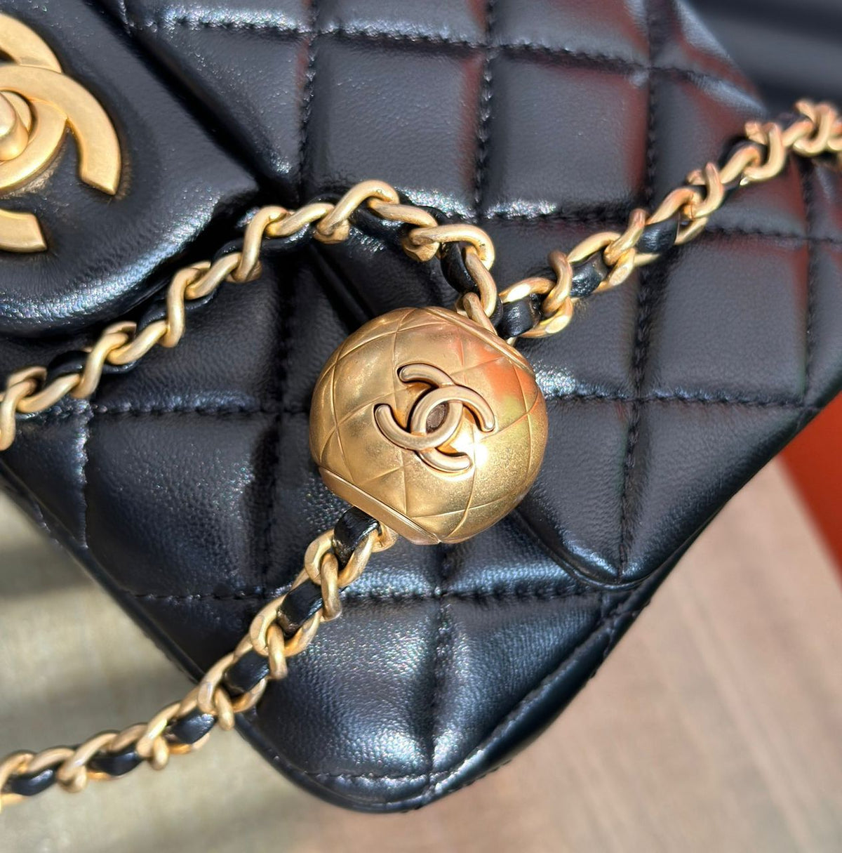 Chanel Pearl Crush Mini Flap Bag - Black — view 2