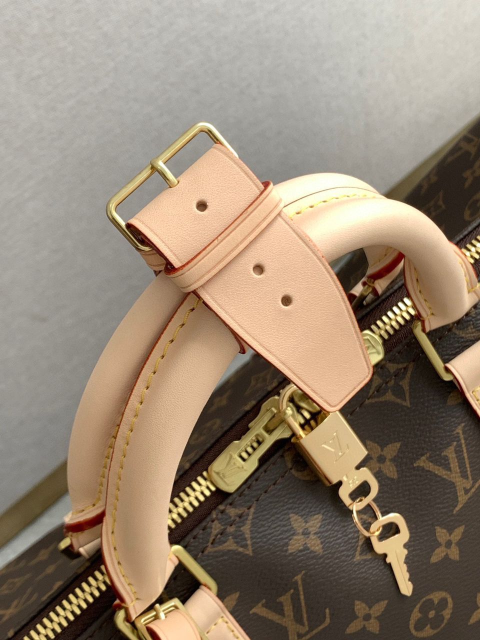 LV Keepall Bandoulière 50 Travel Bag — view 6