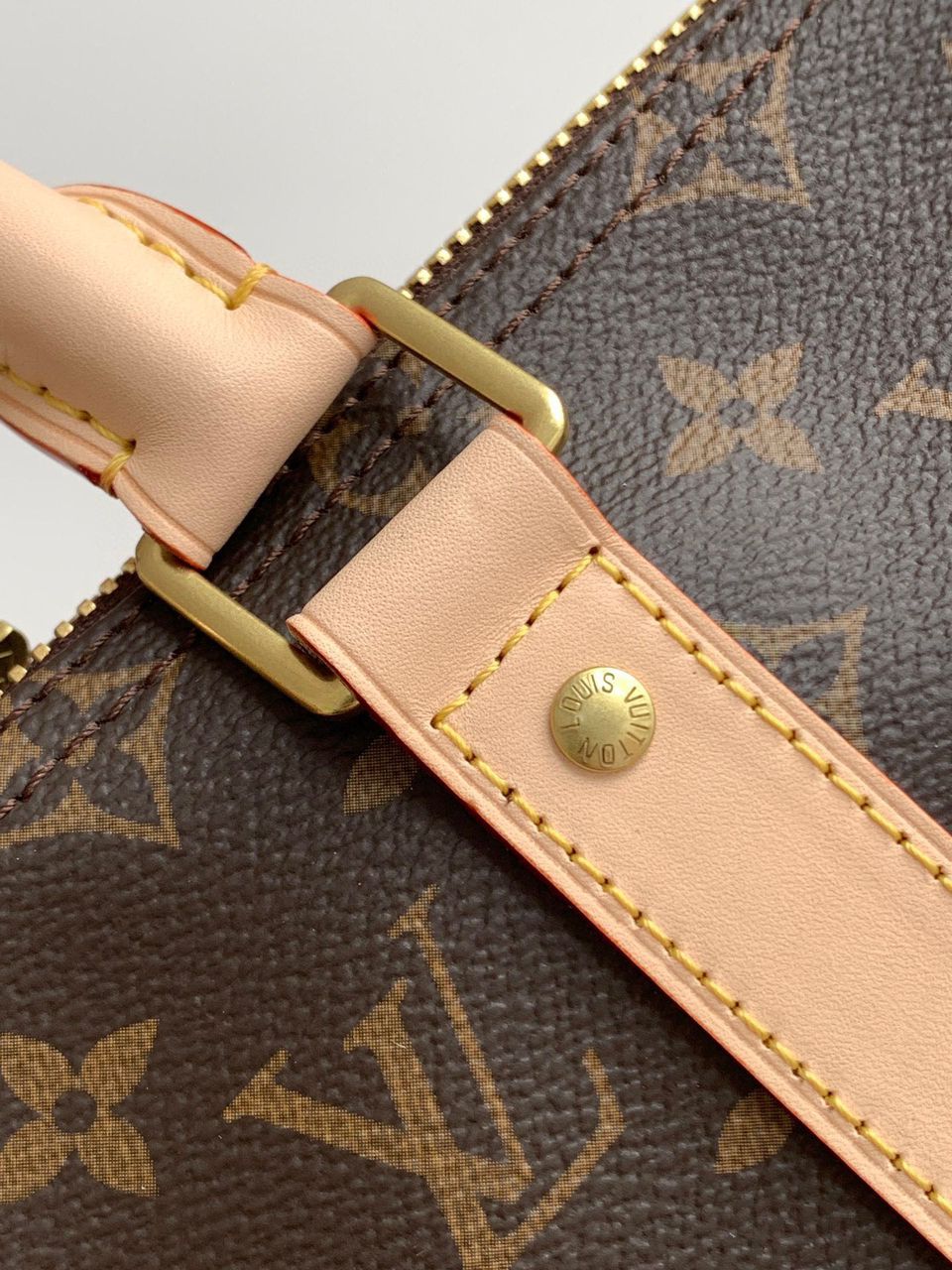 LV Keepall Bandoulière 50 Travel Bag — view 4