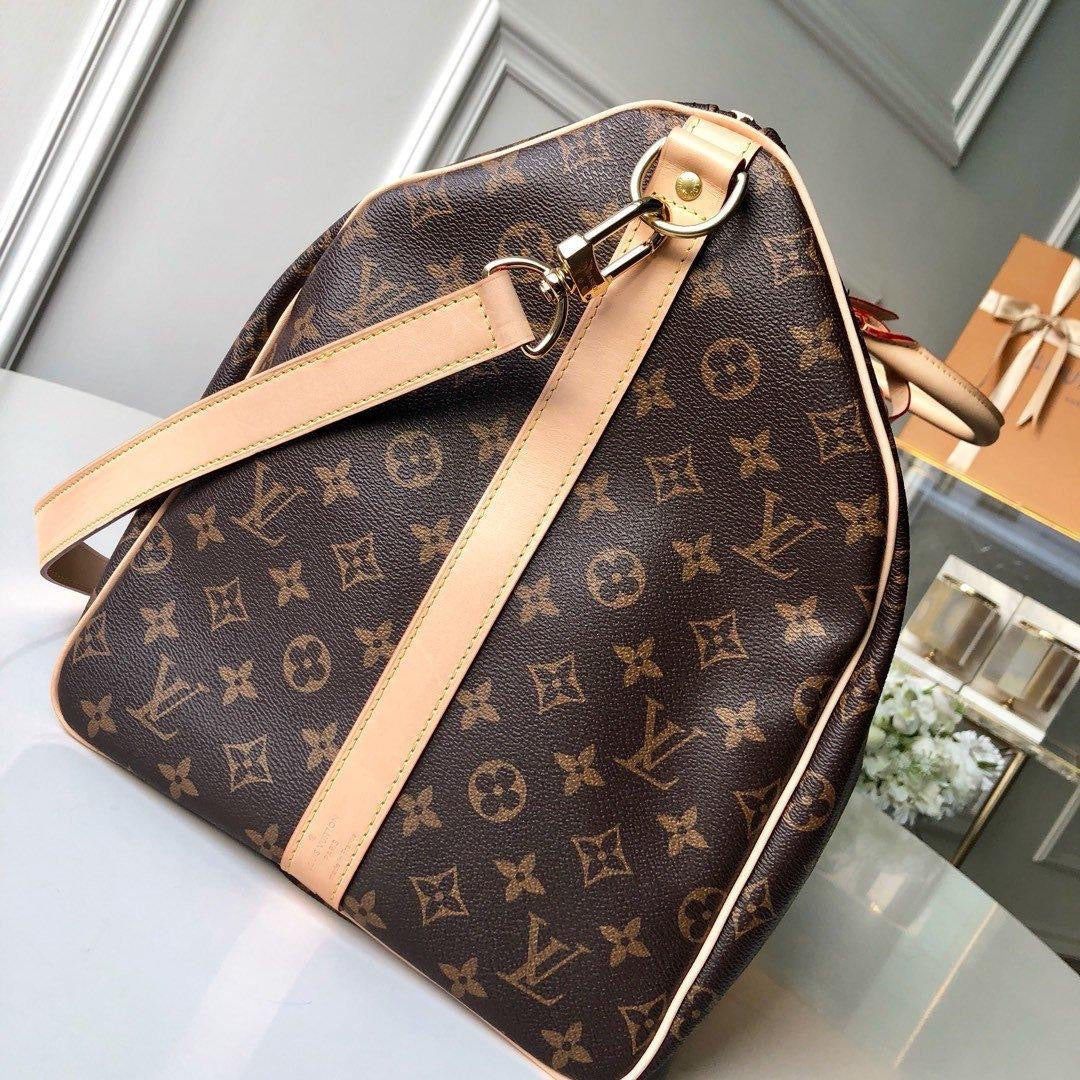 LV Keepall Bandoulière 55 Travel Bag — view 4