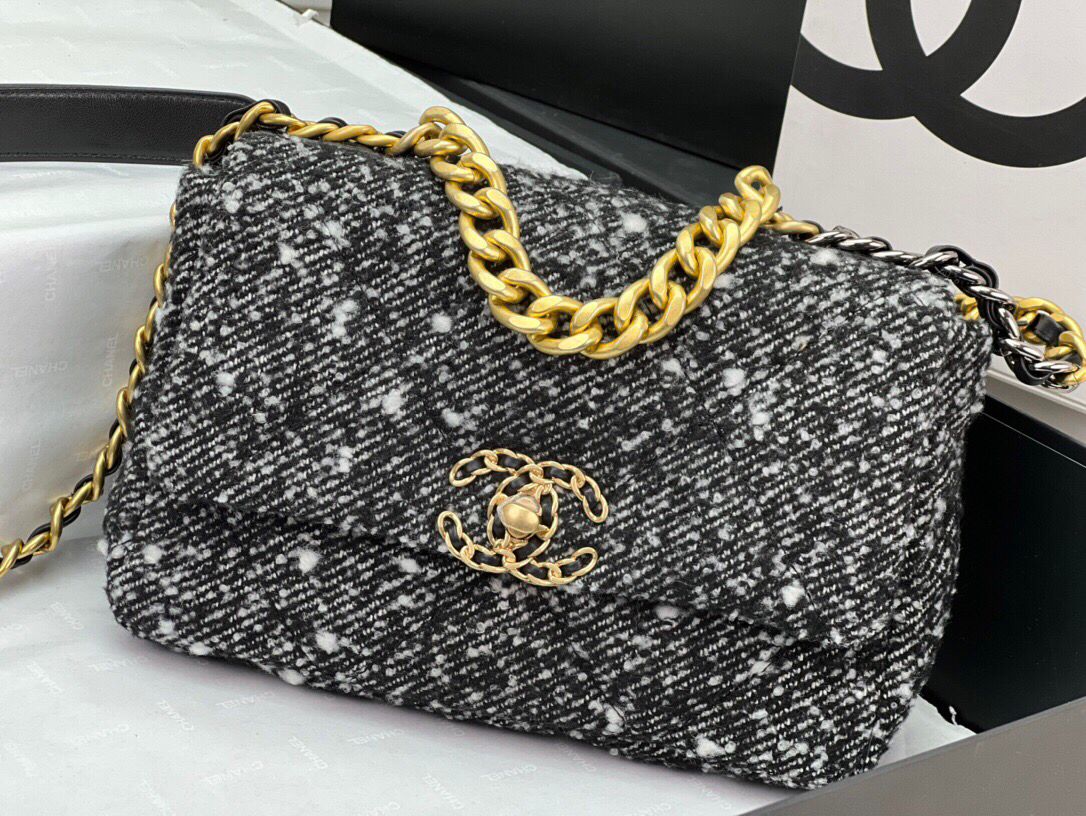 Chanel 19 Small Black and White Orea Tweed Handbag — view 1