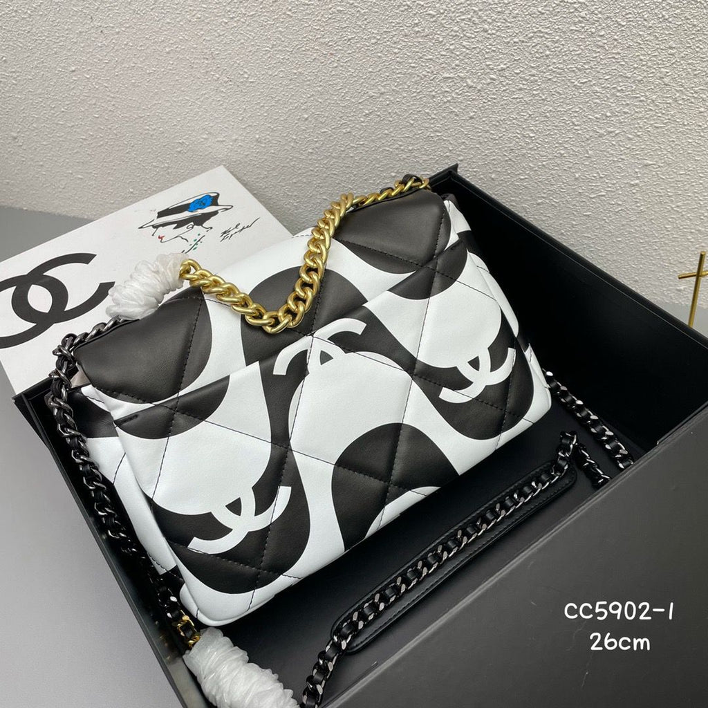 Chanel 19 Flap Bag Medium Black Ecru - Ecru and Black — view 3