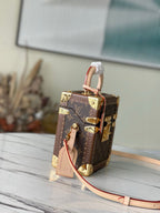 Louis Vuitton Monogram Box Bag — view 6