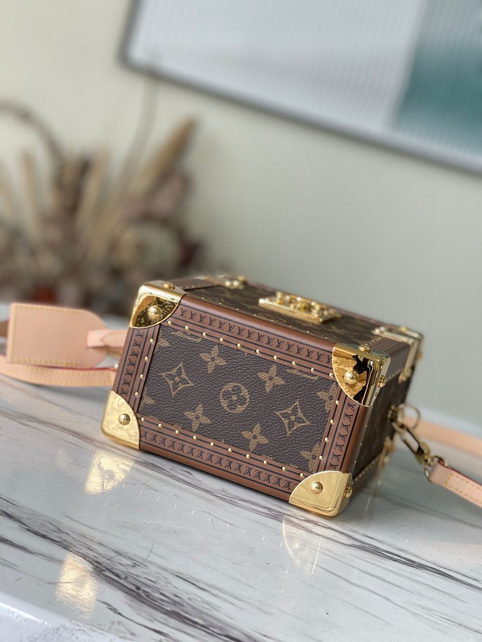 Louis Vuitton Monogram Box Bag — view 8