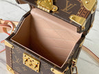 Louis Vuitton Monogram Box Bag — view 9