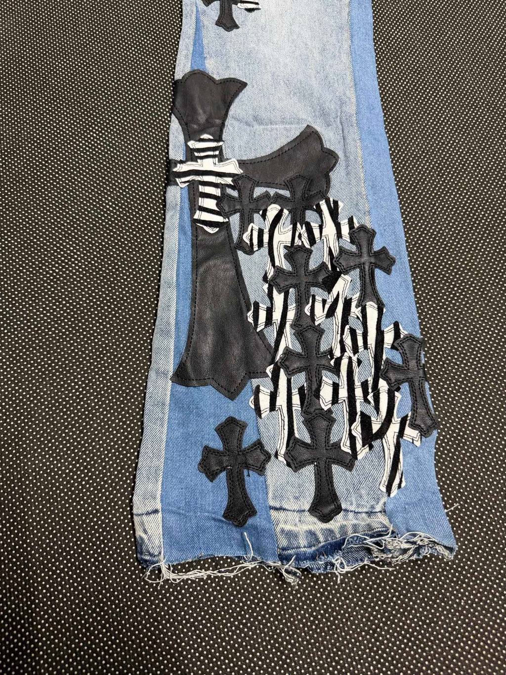 Chrome Hearts New Pants -633 — view 15