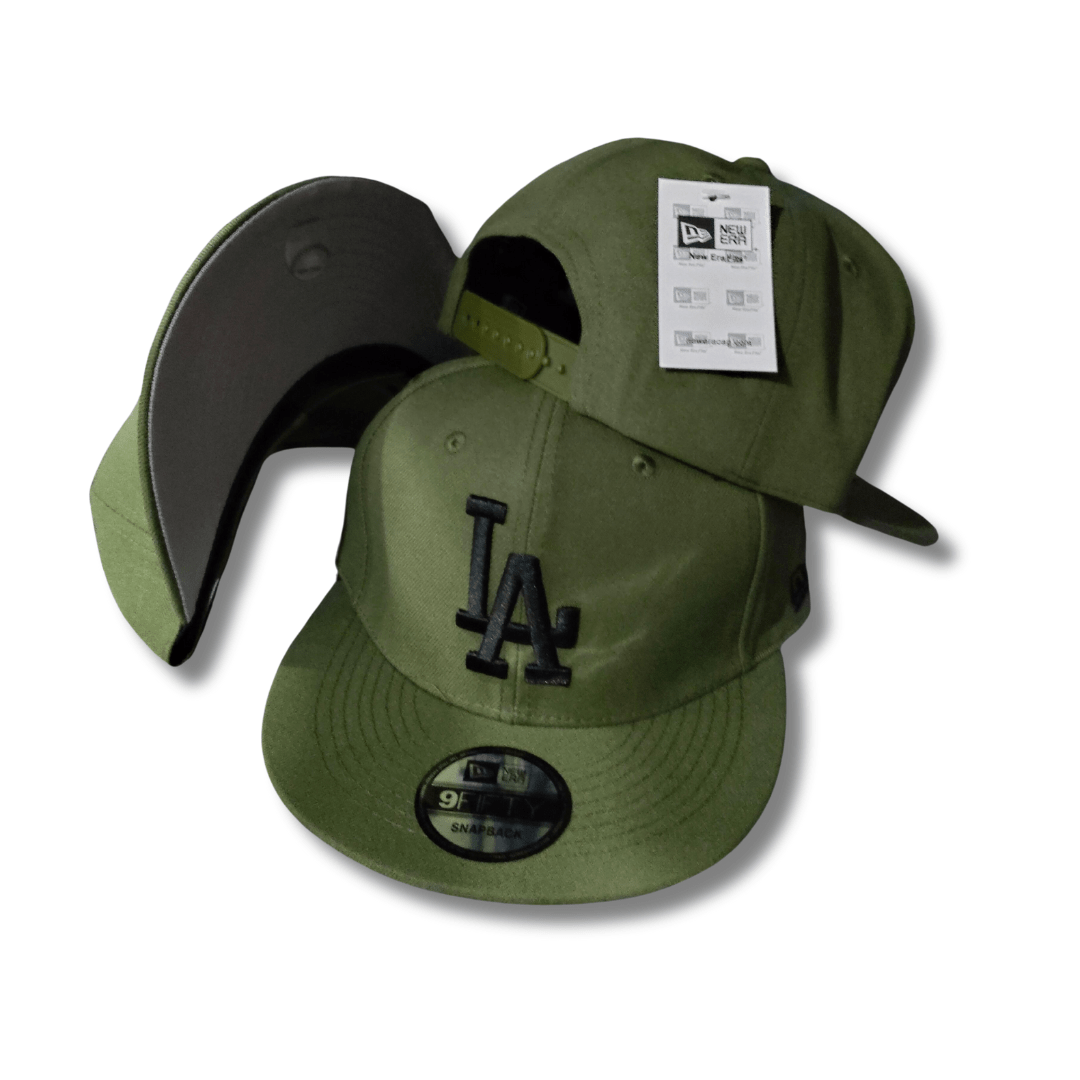 Los Angeles Dodgers Olive Green with Black Embroidered Logo – Snapback Cap — view 1
