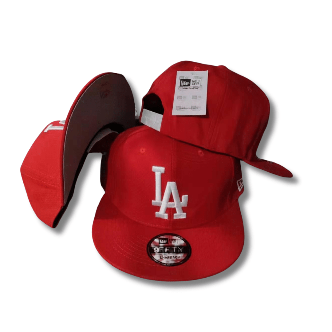 Los Angeles Dodgers Red with White Embroidered Logo – Snapback Cap — view 1