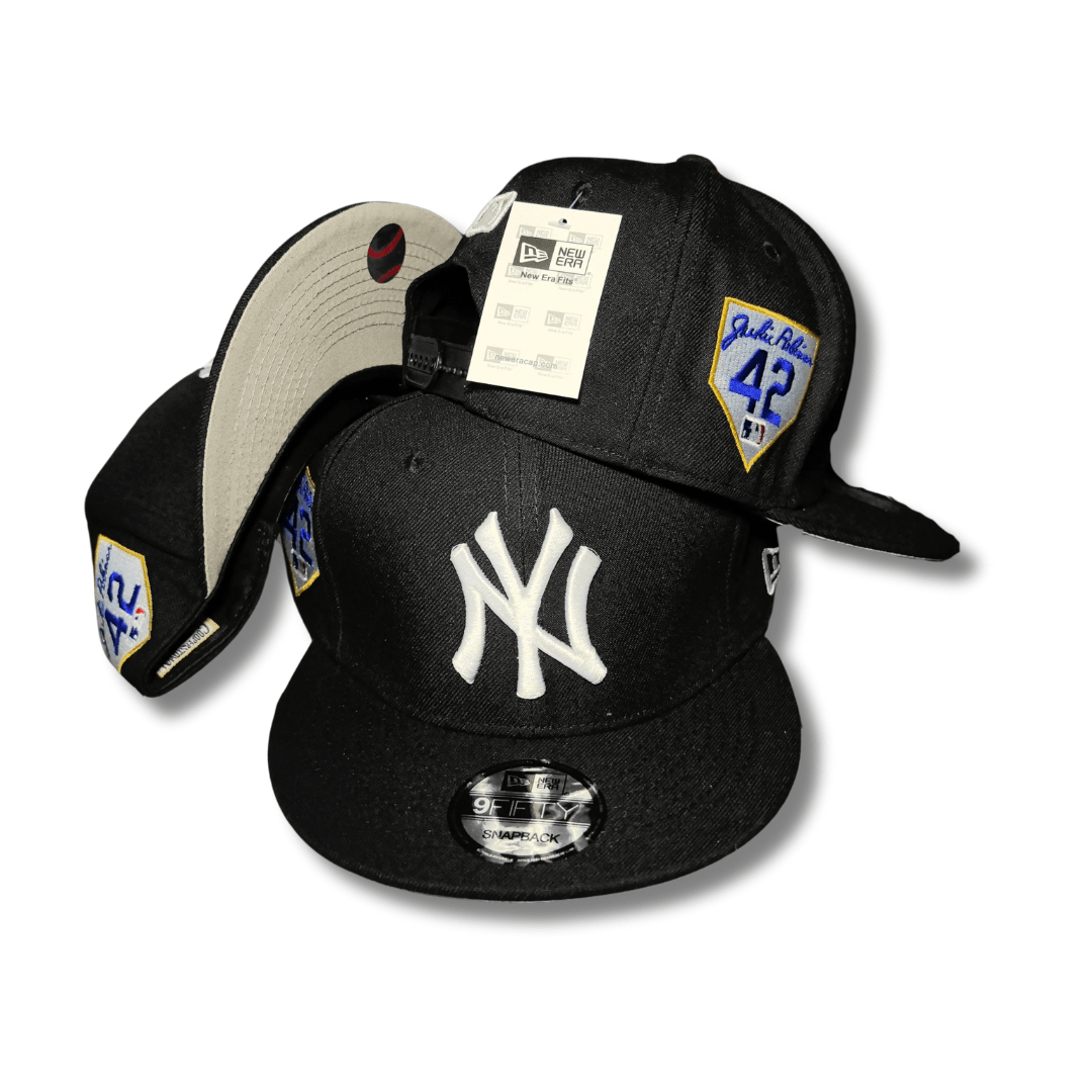 New York Yankees Black Jackie Robinson Patch – Snapback Cap — view 1