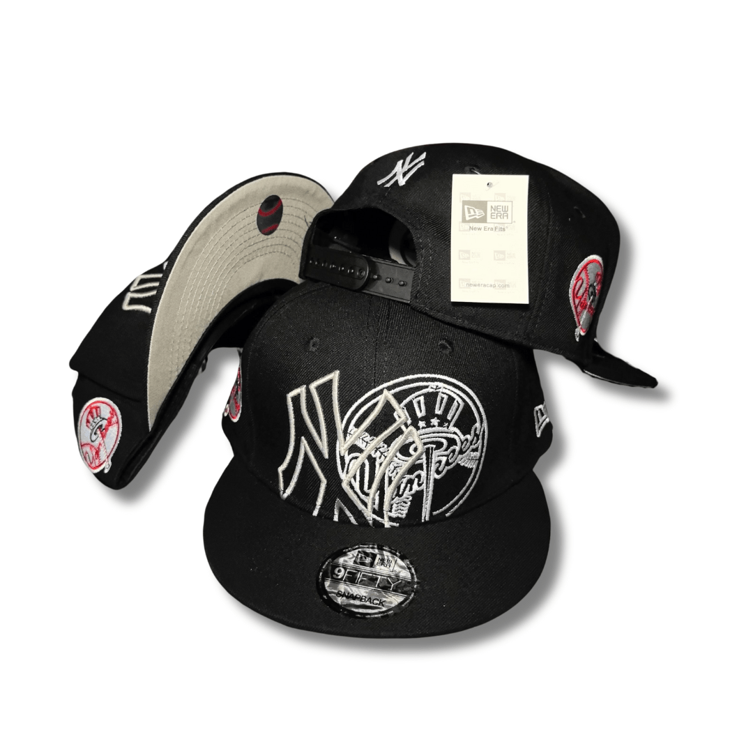 New York Yankees MLB New Era Men's Navy 59Fifty Game Day – Snapback Cap — view 1