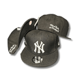 New York Yankees 9FIFTY Black “New York or Nowhere” – Snapback Cap — view 1