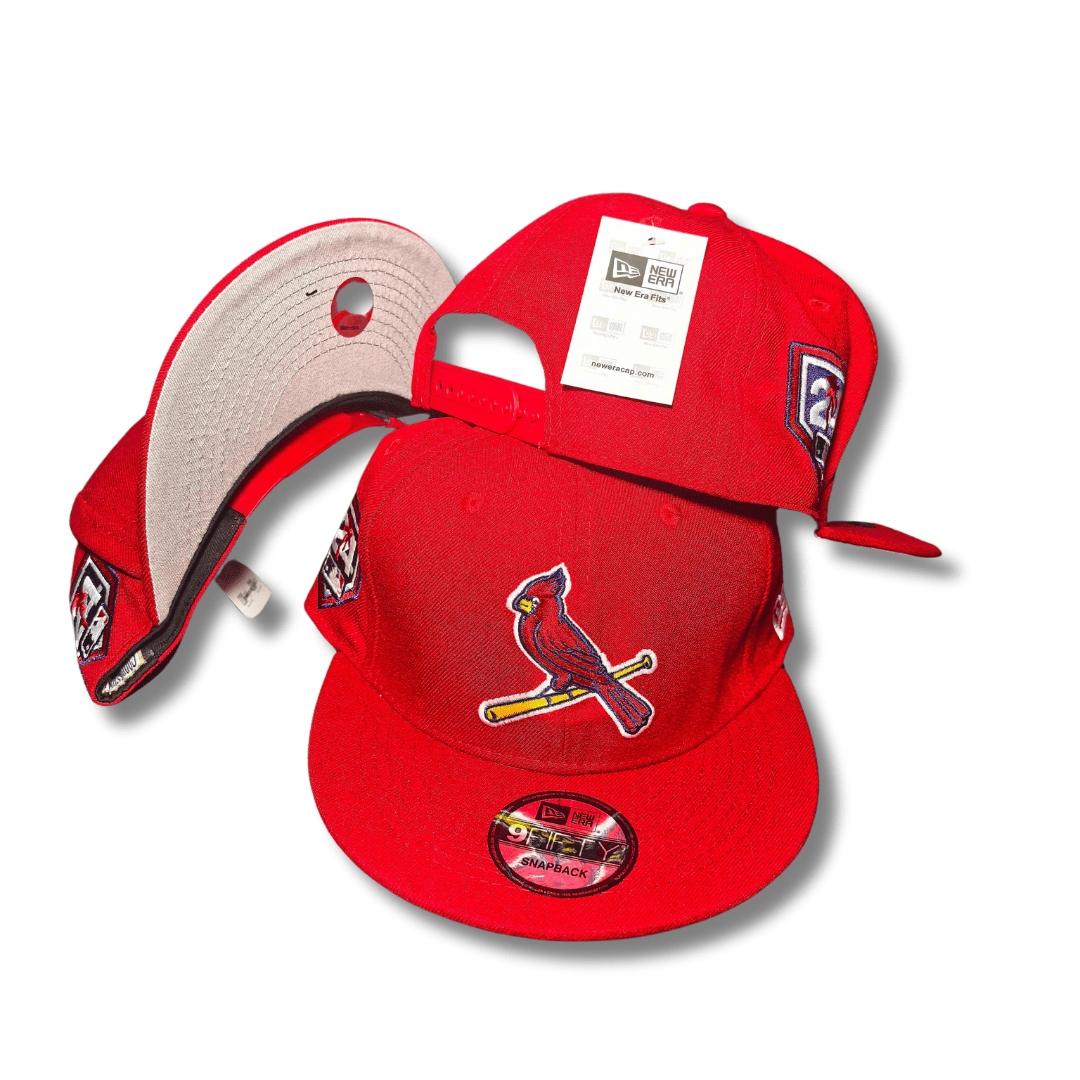 St Louis Cardinals Bird on Bat 2006 World Series Patch New Era Red 9FIFTY Adjustable - Snapback Cap — view 1