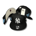 New York Yankees Black Iconic White Logo with Gray Undervisor – Snapback Cap — view 1