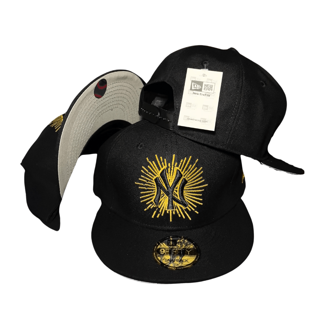 New York Yankees Black with Gold Radiant Embroidered Design - Snapback Cap — view 1