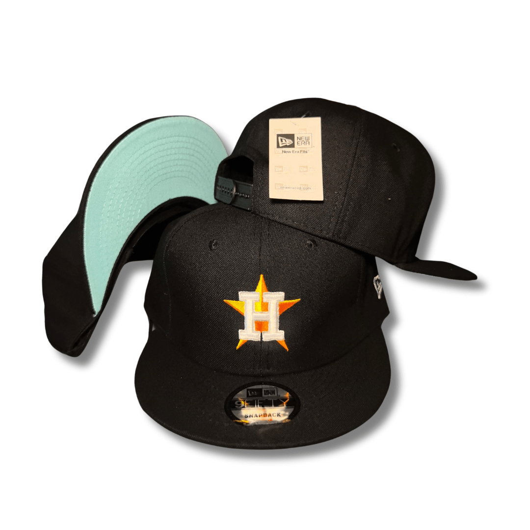 Houston Astros Black with Iconic Star Logo and Mint Green Undervisor - Snapback Cap — view 1