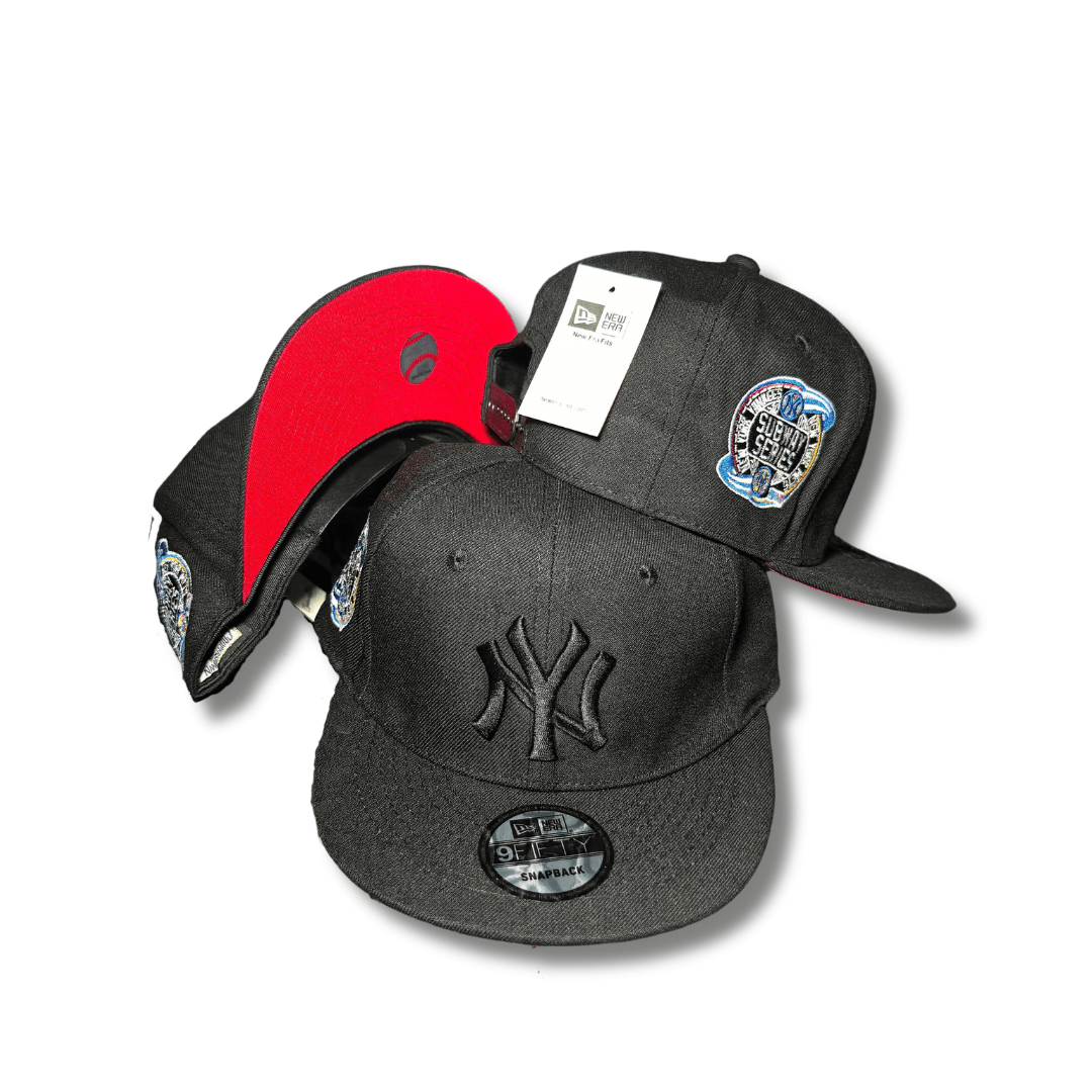 New York Yankees with Blackout Logo and Subway Series Commemorative Patch Black – Snapback Cap — view 1