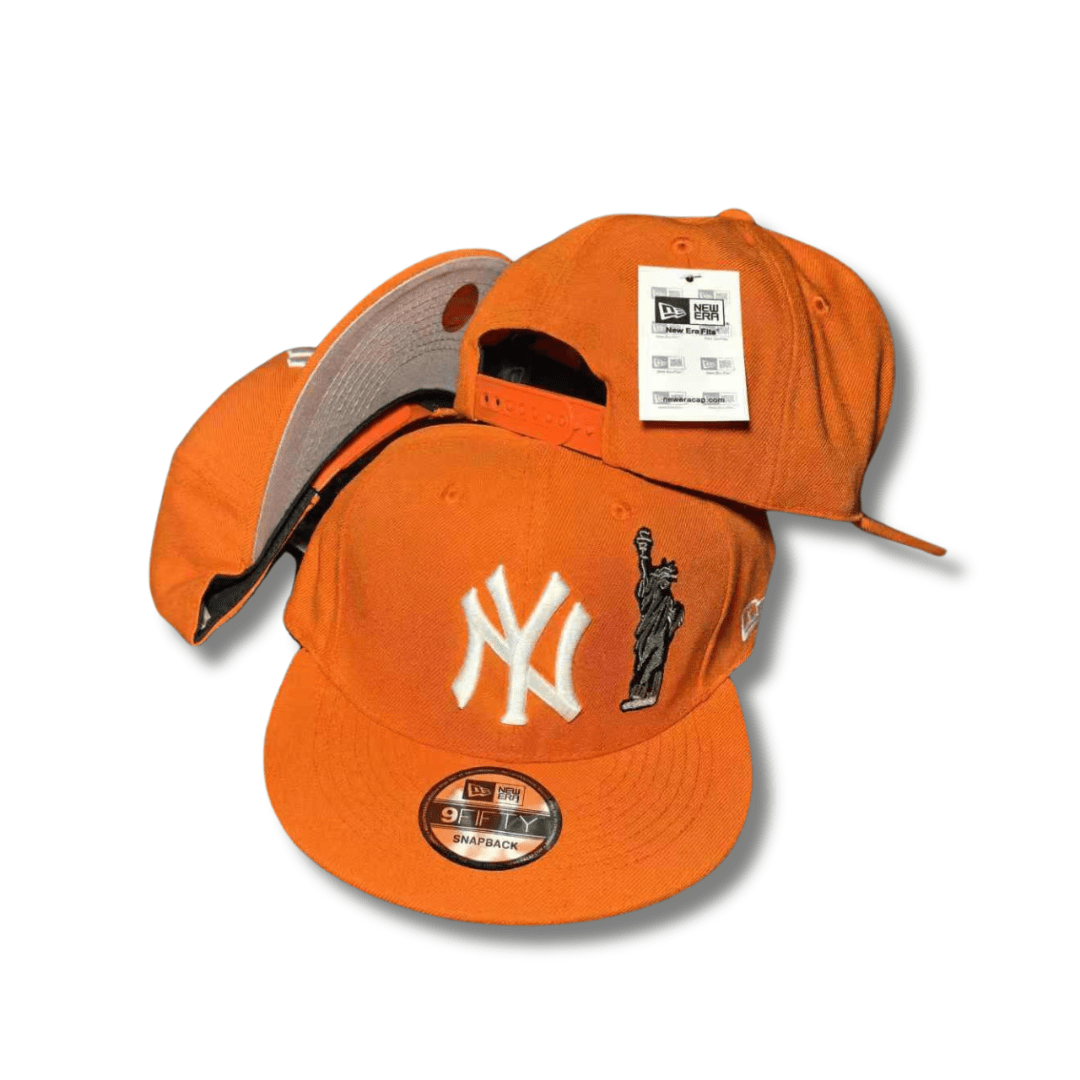 New York Yankees Orange with Statue of Liberty Design - Snapback Cap — view 1