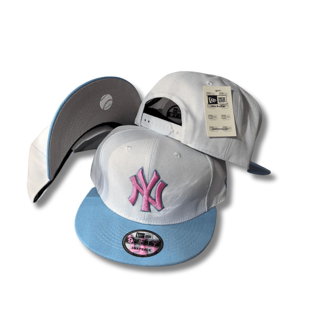 New York Yankees New Era 9FIFTY White and Light Blue with Pink Logo – Snapback Cap — view 1