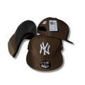 New York Yankees New Era 9FIFTY Brown and White – Snapback Cap — view 1