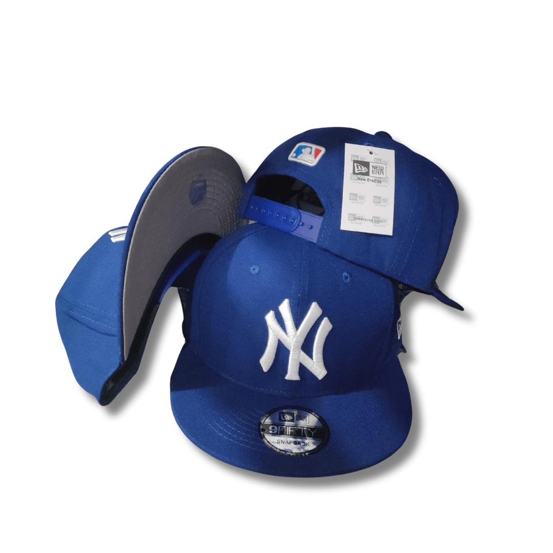 New York Yankees Royal Blue with White Embroidered Logo - Snapback Cap — view 1