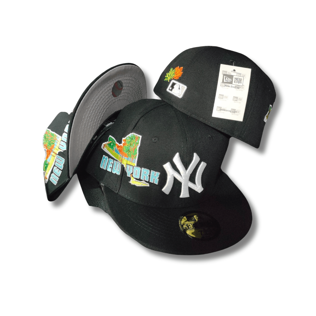 New York Yankees Black Embroidered Map Edition - Fitted Cap — view 1