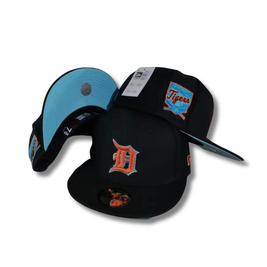New Era Navy Blue Detroit Tigers 59Fifty - Fitted Cap — view 1