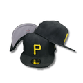 Pittsburgh Pirates with Classic Yellow Logo Black – Snapback Cap — view 1