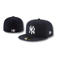 New York Yankees Navy Blue Fitted Cap with MLB Logo — view 1