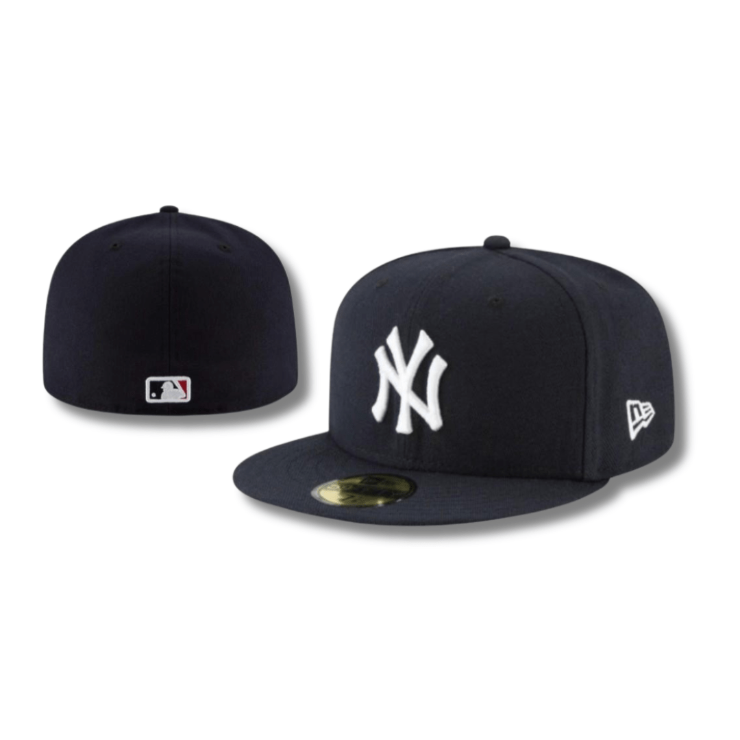 New York Yankees Navy Blue Fitted Cap with MLB Logo — view 1