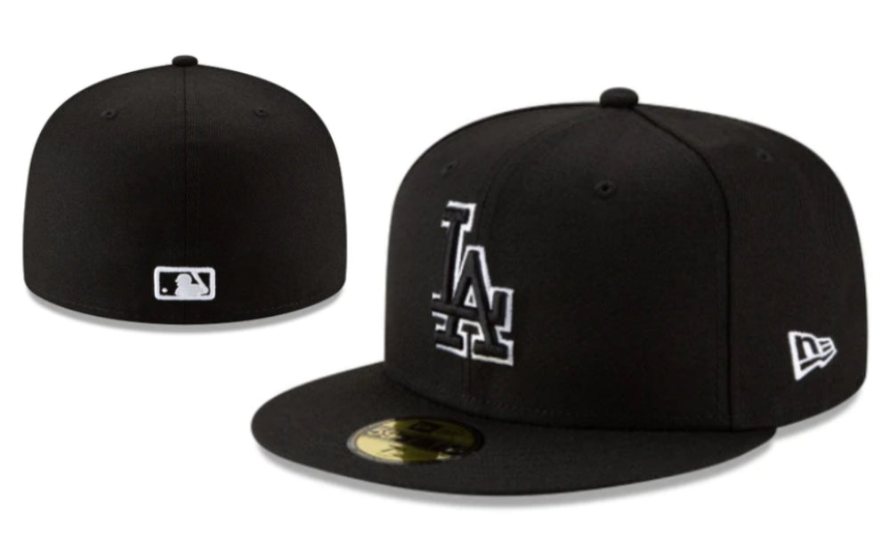 Los Angeles Dodgers Black Fitted Cap with MLB Logo — view 1