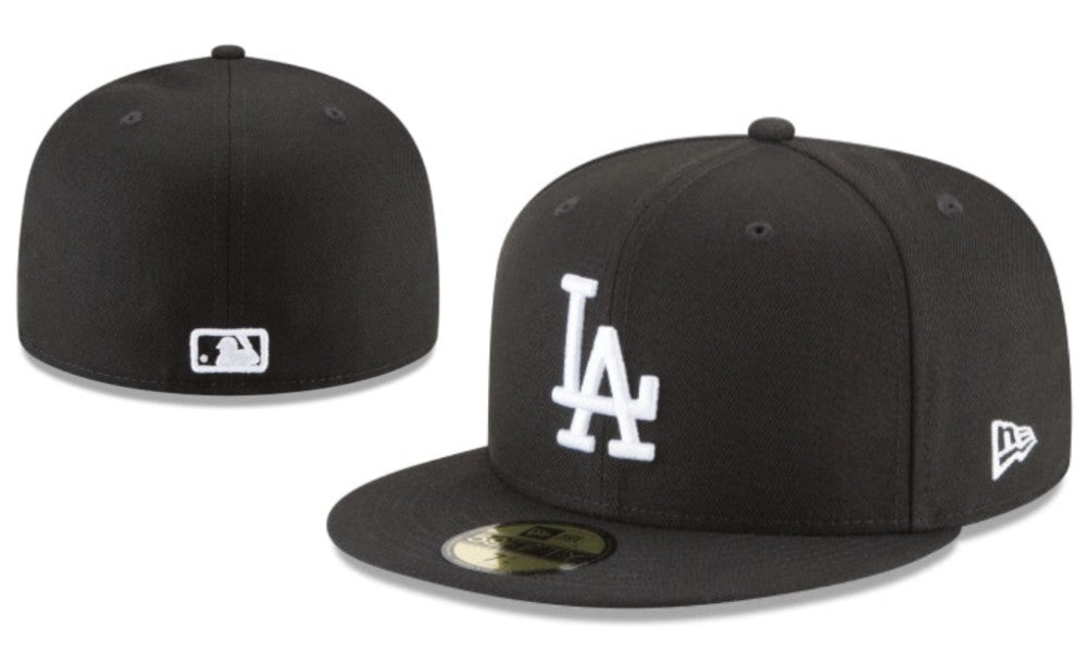 Los Angeles Dodgers Black Fitted Cap with White Logo — view 1