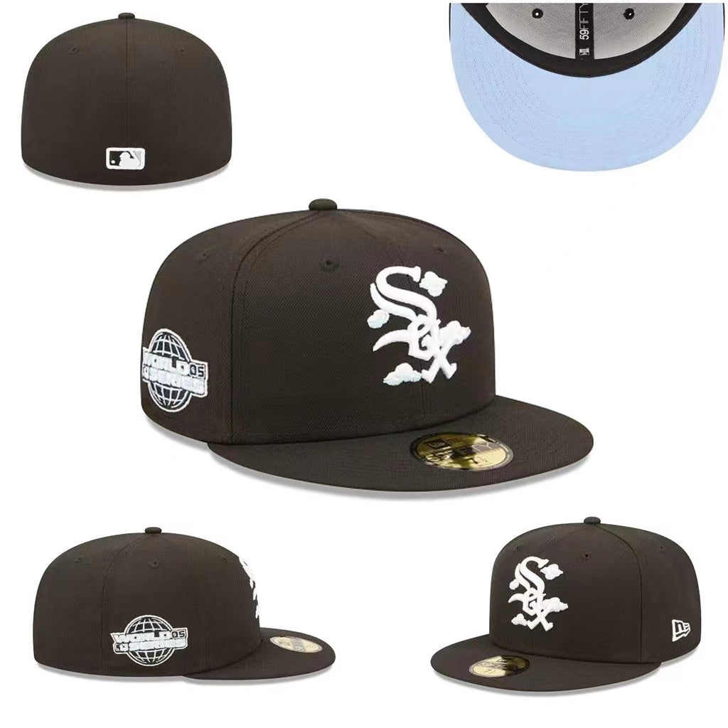 Chicago White Sox 2005 World Series Fitted Hat with Light Blue Underbrim – Black — view 1