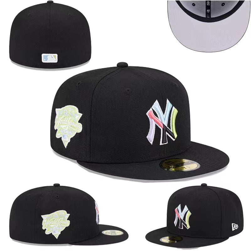 New York Yankees Black Fitted Hat with Iridescent Logo and World Series Patch — view 1