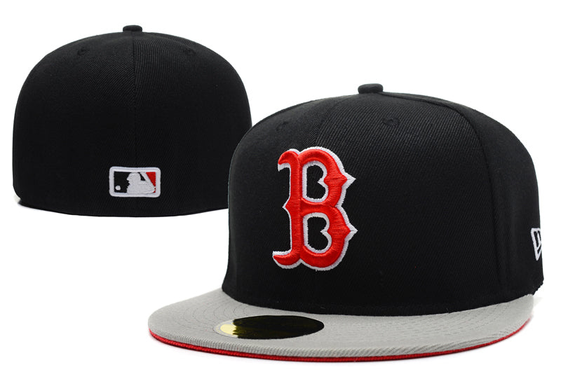 Boston Red Sox Black Fitted Hat with Red Logo and Gray Brim — view 1