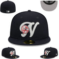 New York Yankees Fitted Cap – Black with Embroidered Detailing — view 1