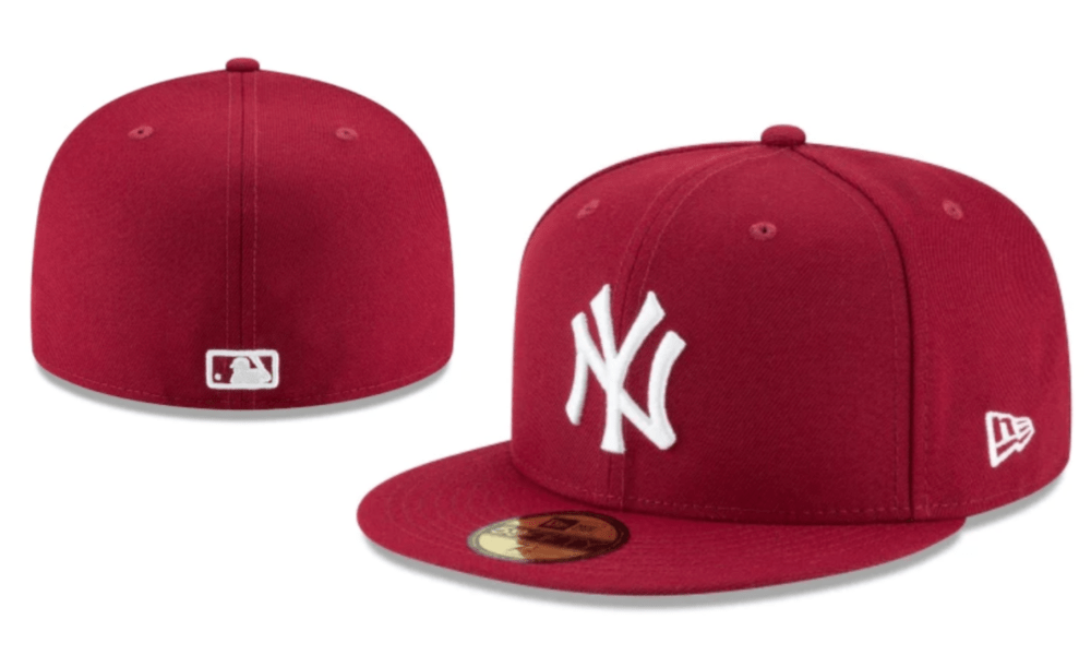 New York Yankees 59FIFTY Fitted Hat with White Logo – Maroon — view 1