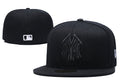 New York Yankees 59FIFTY Fitted Hat with Blacked-Out Logo – All Black — view 1