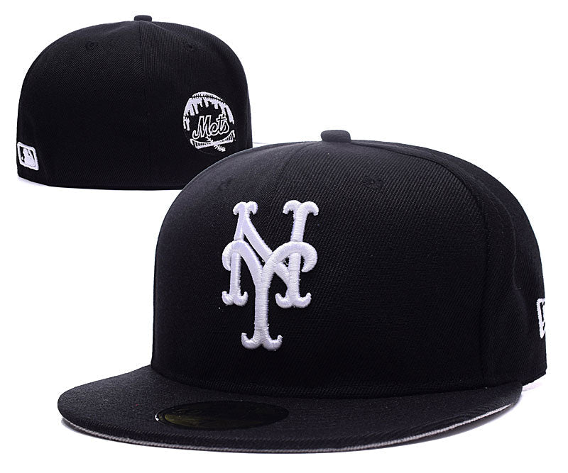 New York Mets Black and White 59FIFTY Fitted Cap – Classic Contrast — view 1