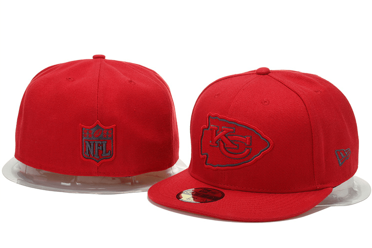 Red Kansas City Chiefs Snapback Hat with Embroidered KC Logo — view 1