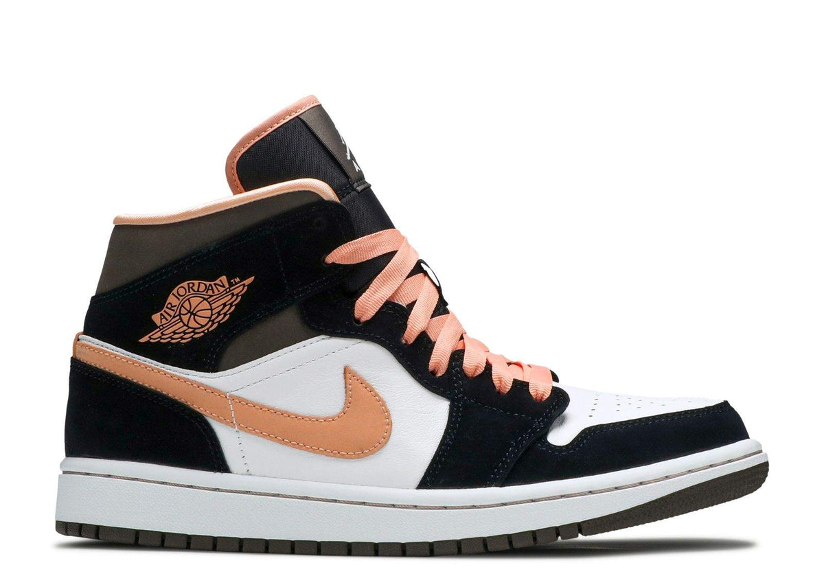 Air Jordan 1 Mid SE ¡®Peach Mocha¡¯ Unfading Sneaker — view 1