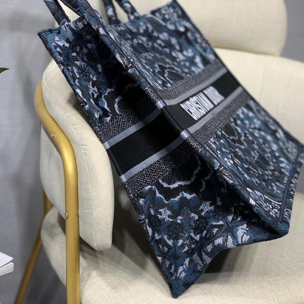 Dior Book Tote — view 4