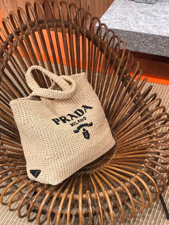 Prada Raffia Bag Handbag Beach Bag for Summer - Brown — view 5
