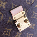 Louis Vuitton Pochette Métis — view 7