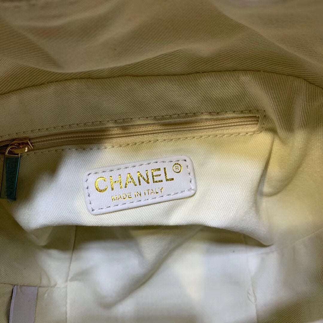 Chanel Drawstring Bag Beige — view 8