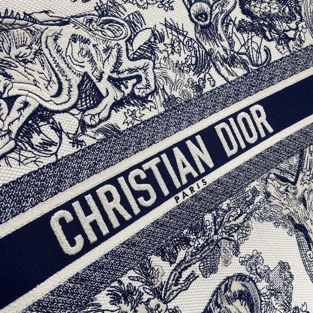 Dior Book Tote Large Blue Toile De Jouy Embroider — view 5