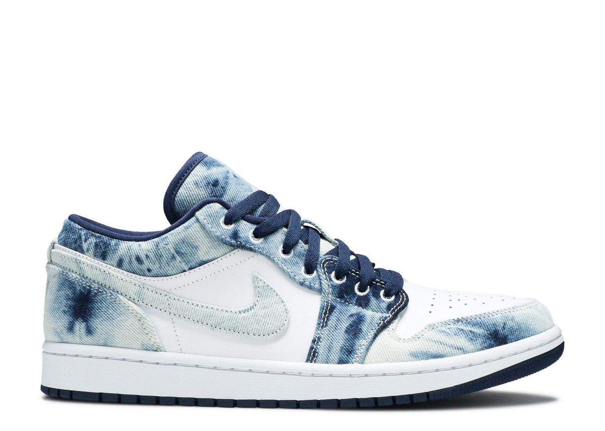 Air Jordan 1 Low SE ¡®Washed Denim¡¯ Revered Footwear — view 1
