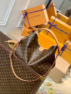 LV Graceful PM Monogram Canvas Tote Shoulder Bag with Leather Trim and Magnetic Closure - Khaki — view 8